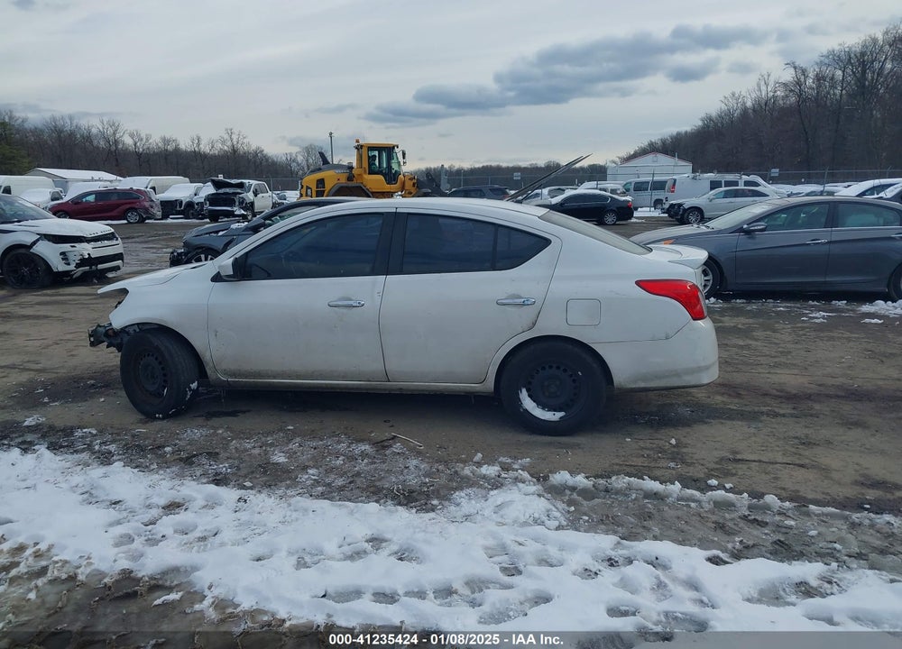 2019 NISSAN VERSA VIN: 3N1CN7AP4KL831920