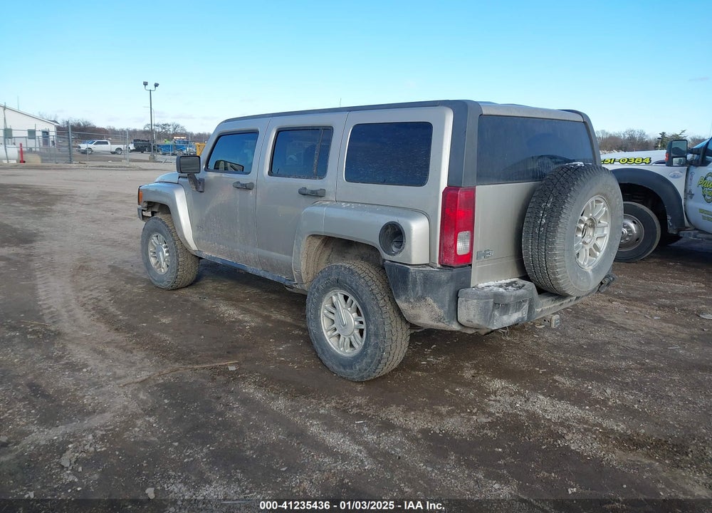 2008 HUMMER H3 SUV VIN: 5GTEN13E388194856