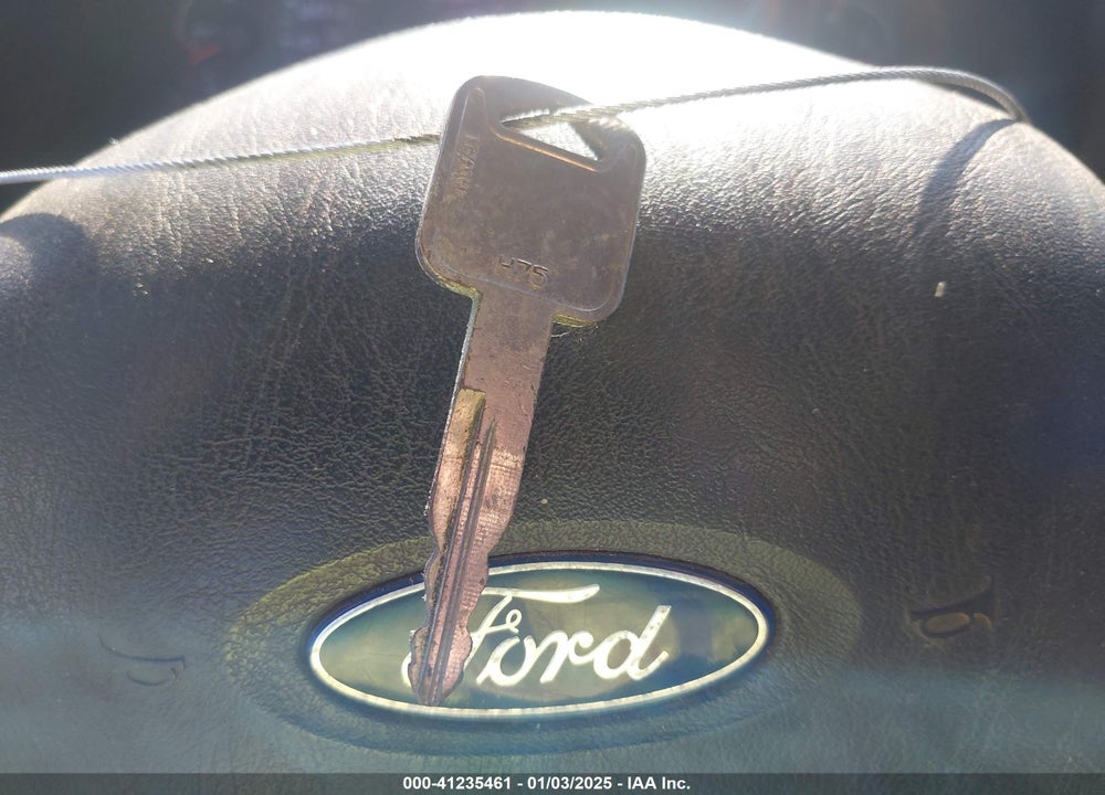 2003 FORD F-250 LARIAT/XL/XLT VIN: 1FTNW21P83EC44482