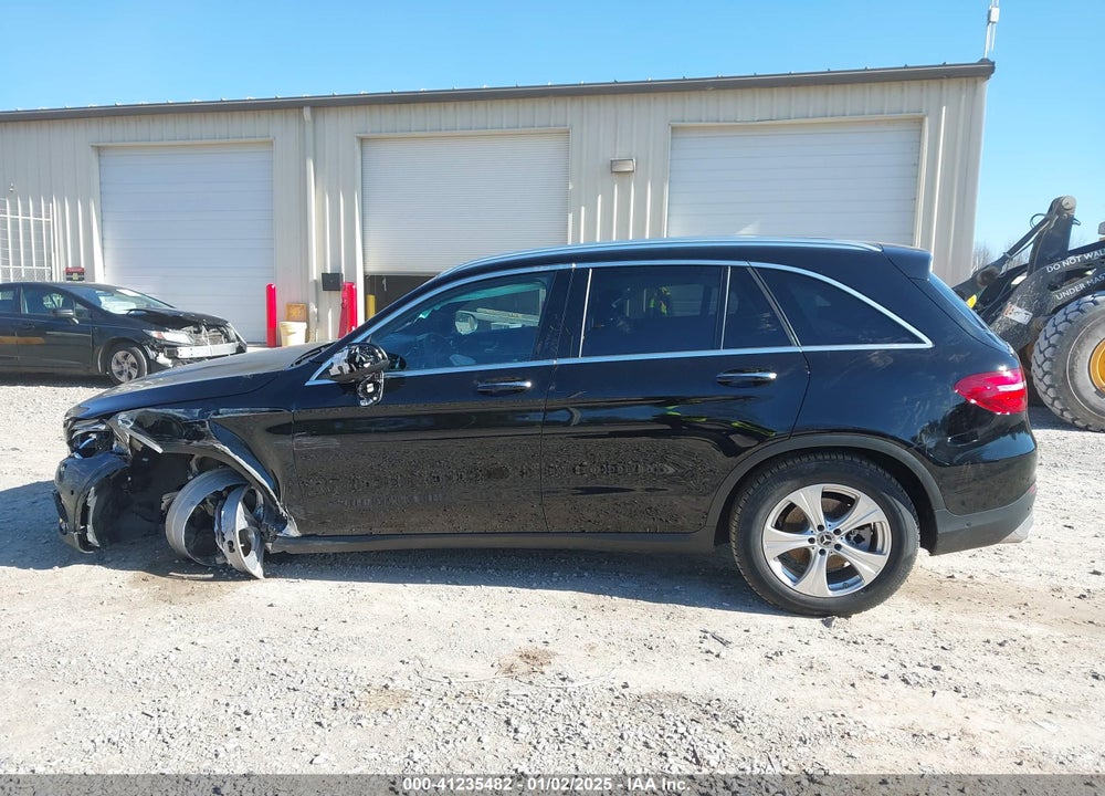 2017 MERCEDES-BENZ GLC 300 VIN: WDC0G4JB5HF290418