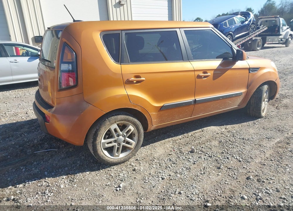 2011 KIA SOUL VIN: KNDJT2A27B7308476