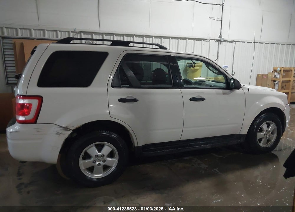 2011 FORD ESCAPE XLT VIN: 1FMCU9DG4BKA86901