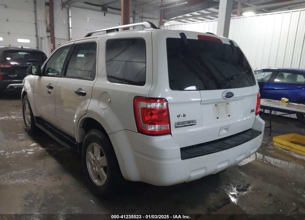 2011 FORD ESCAPE XLT VIN: 1FMCU9DG4BKA86901