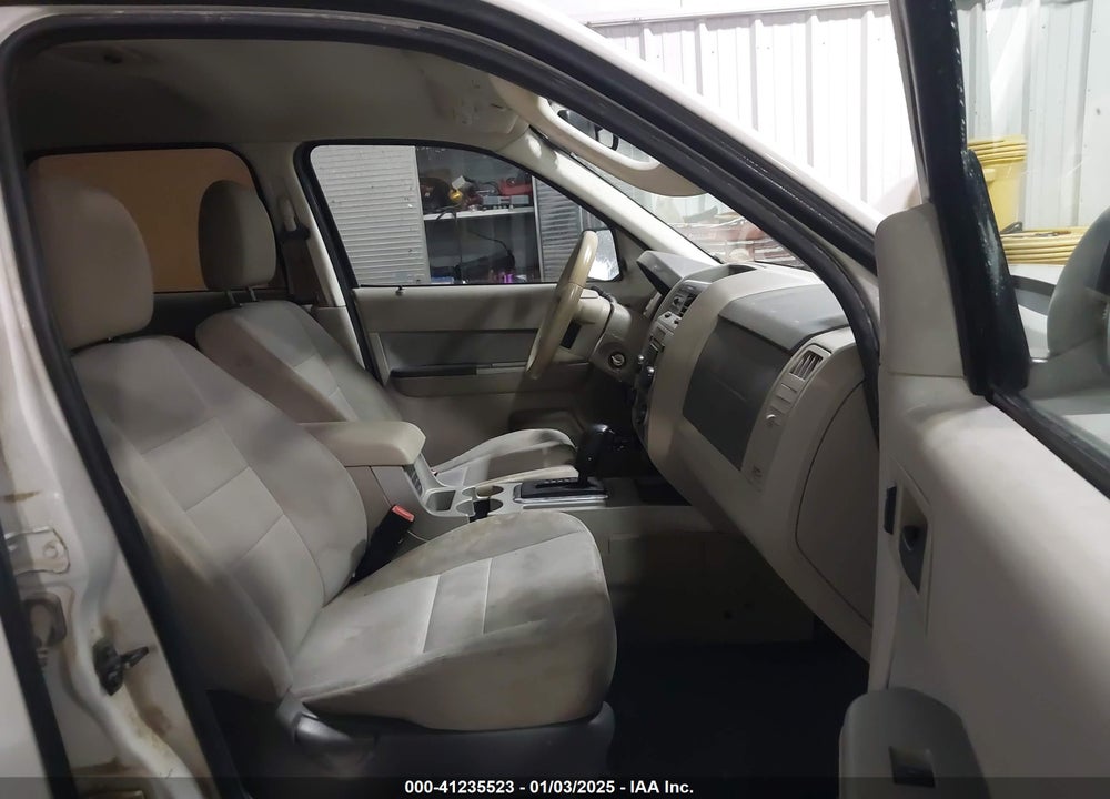 2011 FORD ESCAPE XLT VIN: 1FMCU9DG4BKA86901