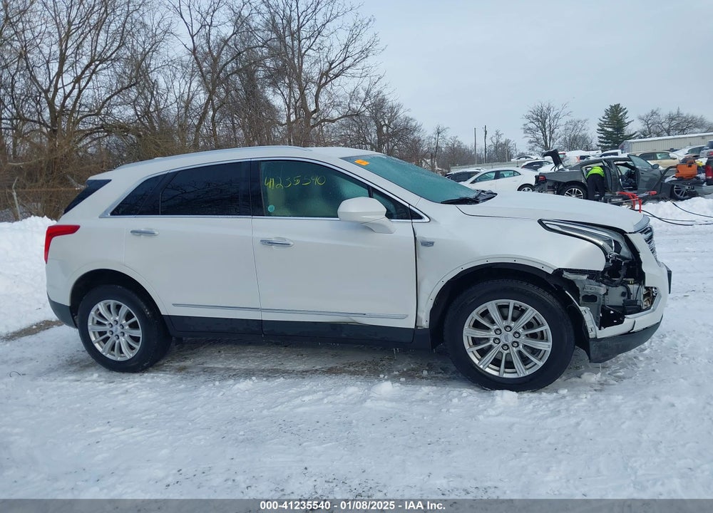 2017 CADILLAC XT5 STANDARD VIN: 1GYKNARS0HZ160756