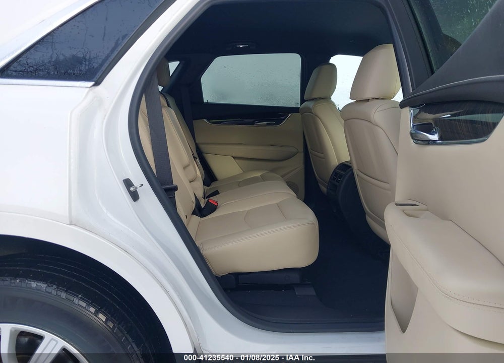 2017 CADILLAC XT5 STANDARD VIN: 1GYKNARS0HZ160756