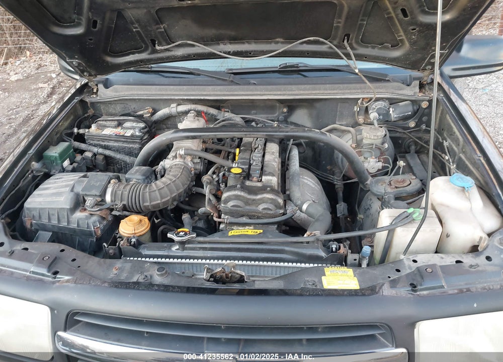 2001 CHEVROLET TRACKER HARD TOP BASE VIN: 2CNBJ13C516904125