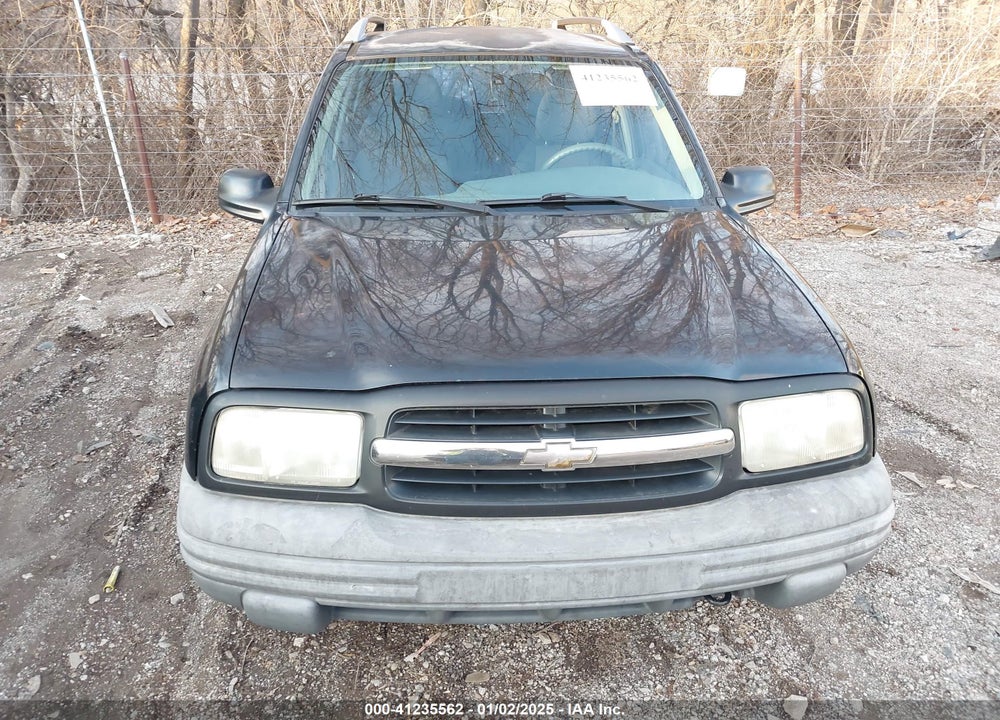 2001 CHEVROLET TRACKER HARD TOP BASE VIN: 2CNBJ13C516904125