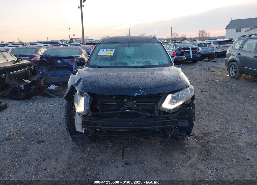 2018 NISSAN ROGUE SV VIN: KNMAT2MV8JP519383