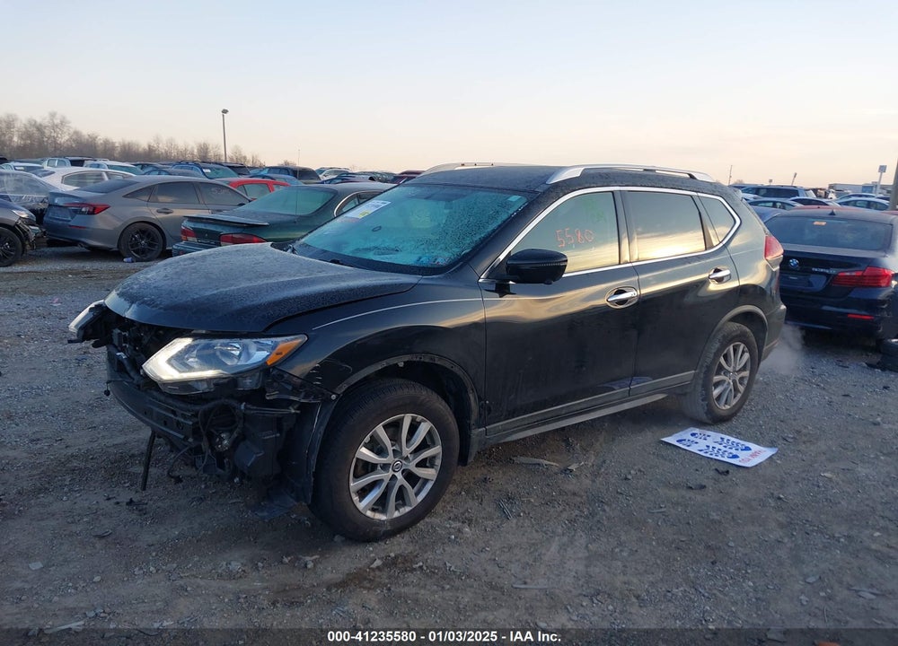 2018 NISSAN ROGUE SV VIN: KNMAT2MV8JP519383