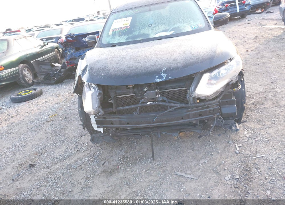 2018 NISSAN ROGUE SV VIN: KNMAT2MV8JP519383