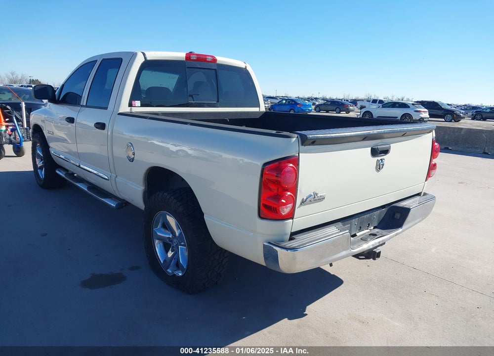 2008 DODGE RAM 1500 SLT VIN: 1D7HA18268J162285