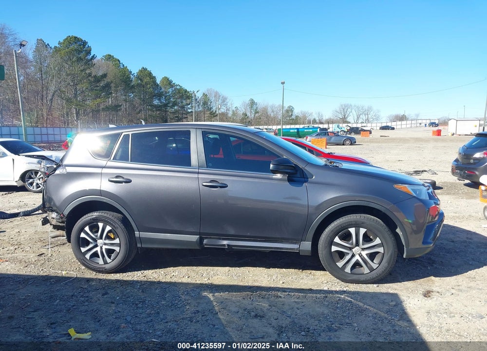 2018 TOYOTA RAV4 LE VIN: 2T3BFREV9JW762742