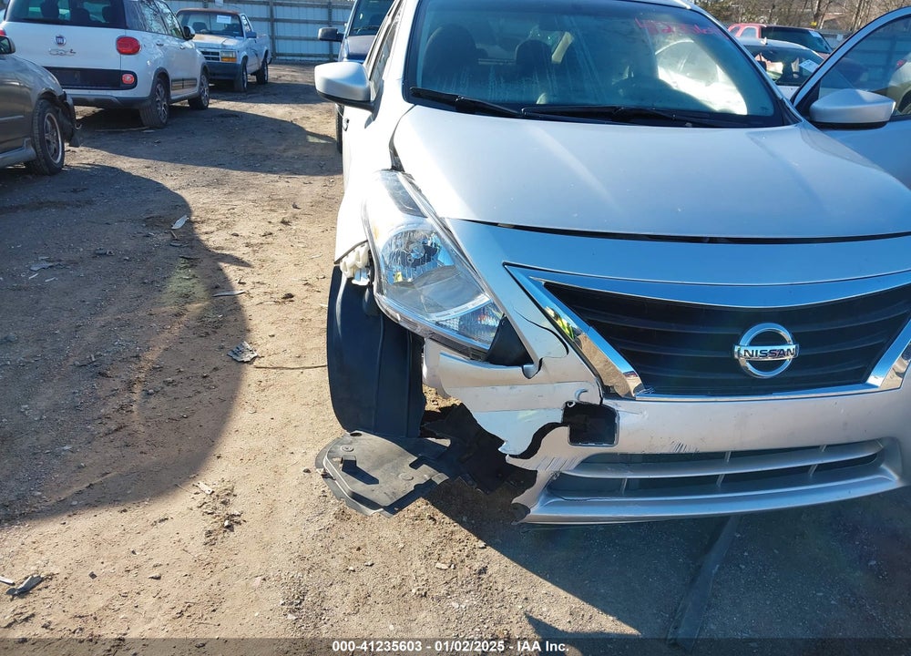 2016 NISSAN VERSA 1.6 S+ VIN: 3N1CN7AP0GL864727