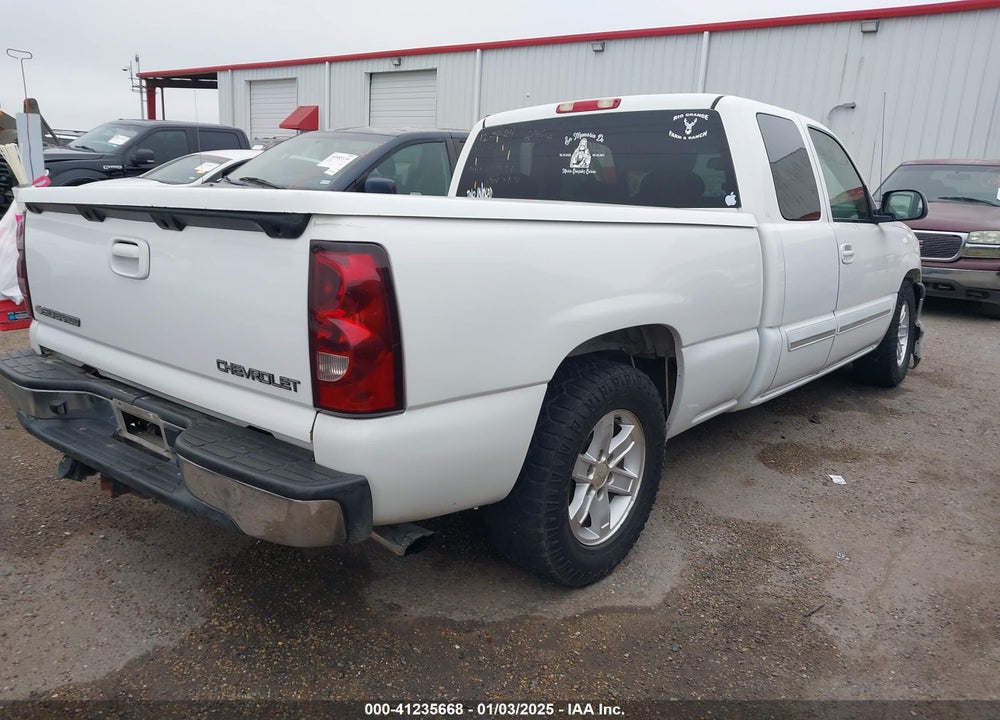 2003 CHEVROLET SILVERADO 1500 LS VIN: 2GCEC19T331240619