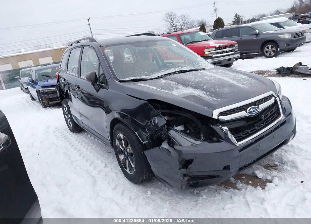 2018 SUBARU FORESTER 2.5I VIN: JF2SJABCXJH525056