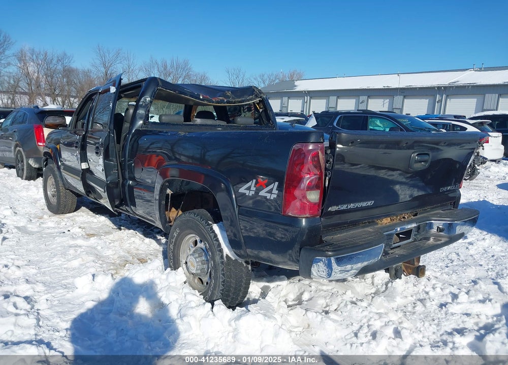 2003 CHEVROLET SILVERADO 2500HD LT VIN: 1GCHK23U93F131856