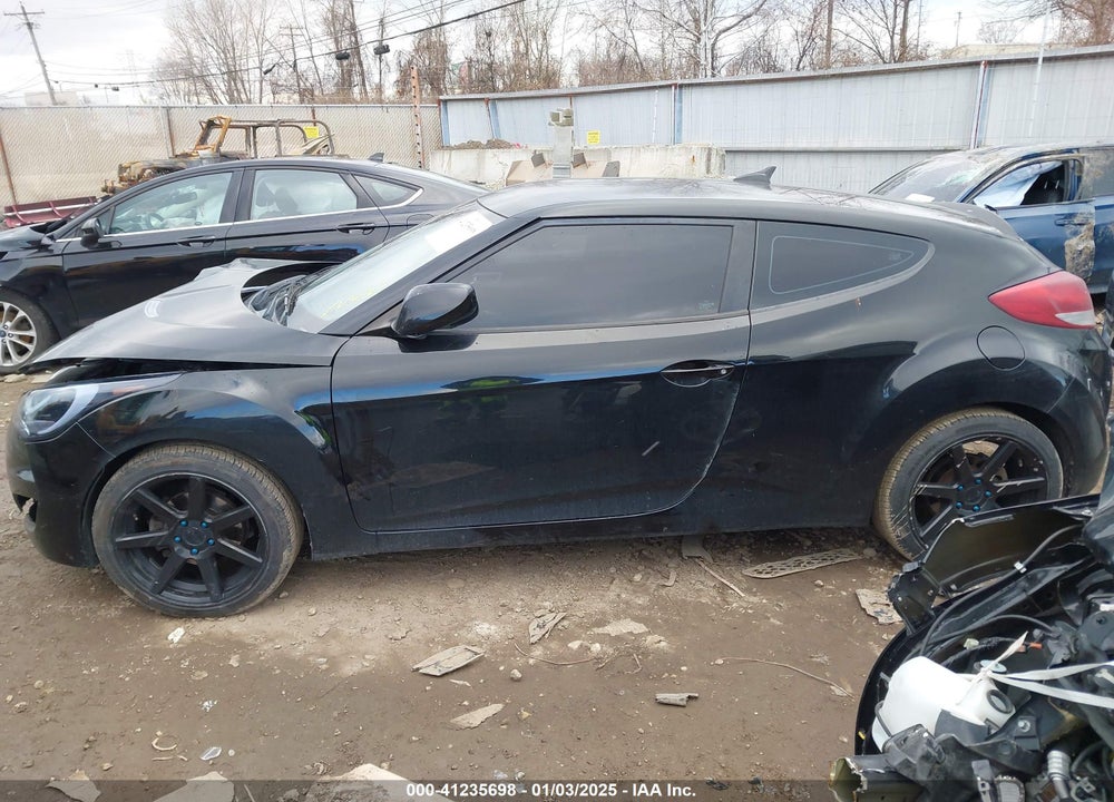 2013 HYUNDAI VELOSTER BASE W/BLACK VIN: KMHTC6AD4DU164905