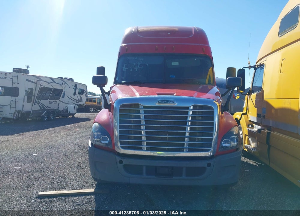2016 FREIGHTLINER CASCADIA 125 VIN: 3AKJGLD53GSGU6388
