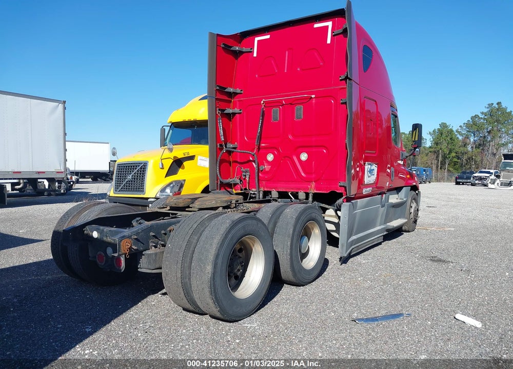 2016 FREIGHTLINER CASCADIA 125 VIN: 3AKJGLD53GSGU6388