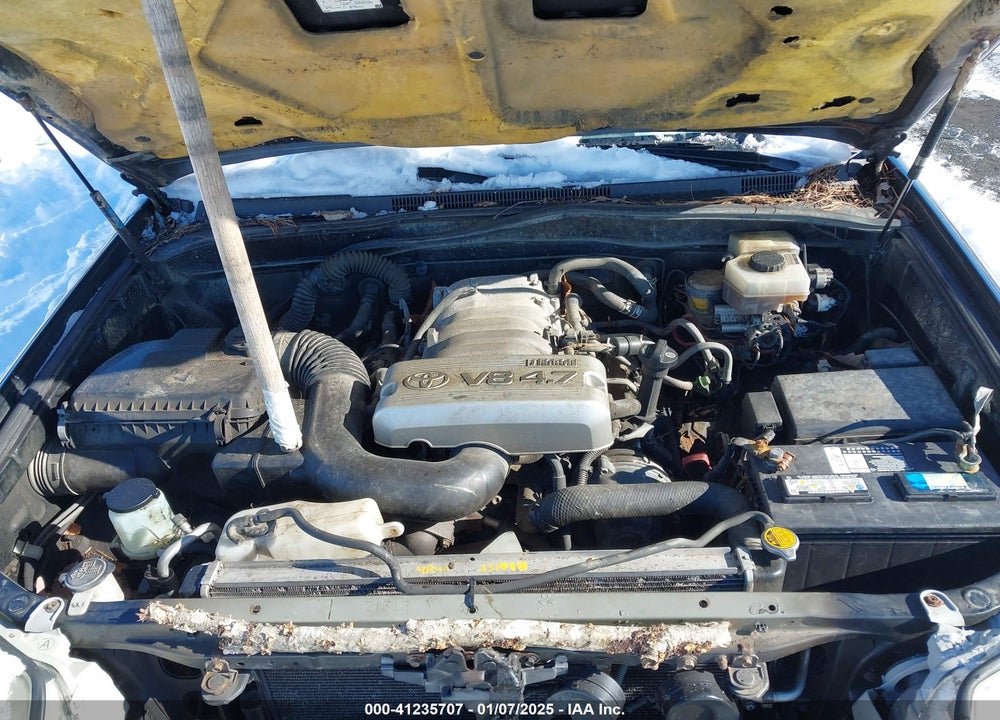 2004 TOYOTA 4RUNNER SR5 V8 VIN: JTEBT14R640042690