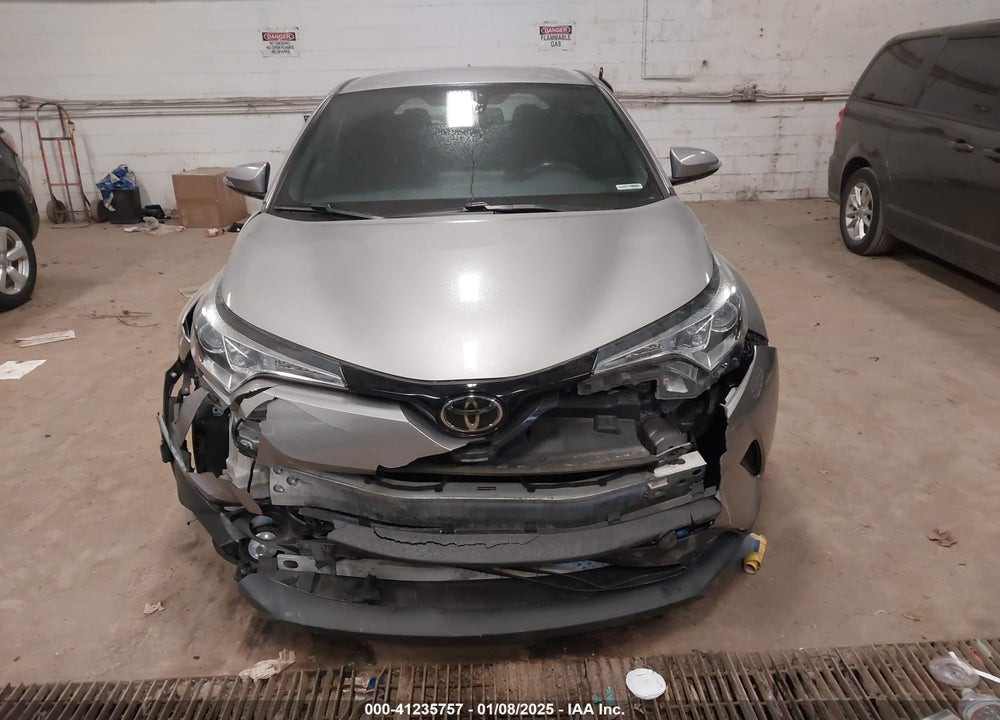 2018 TOYOTA C-HR XLE PREMIUM VIN: NMTKHMBX8JR040259