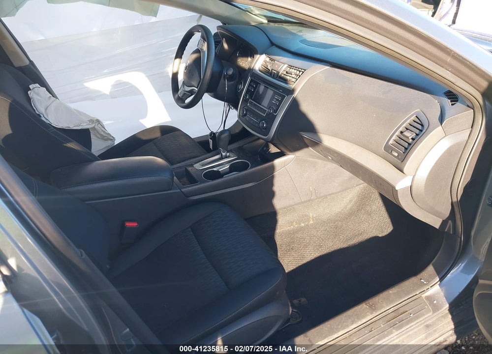 2017 NISSAN ALTIMA VIN: 1N4AL3AP5HC473644