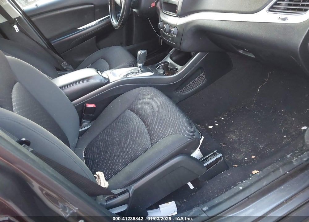 2018 DODGE JOURNEY SE VIN: 3C4PDCAB3JT491057