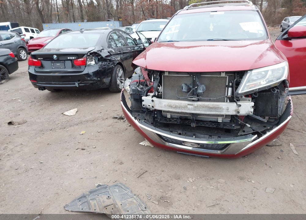 2013 NISSAN PATHFINDER SL VIN: 5N1AR2MM1DC615076