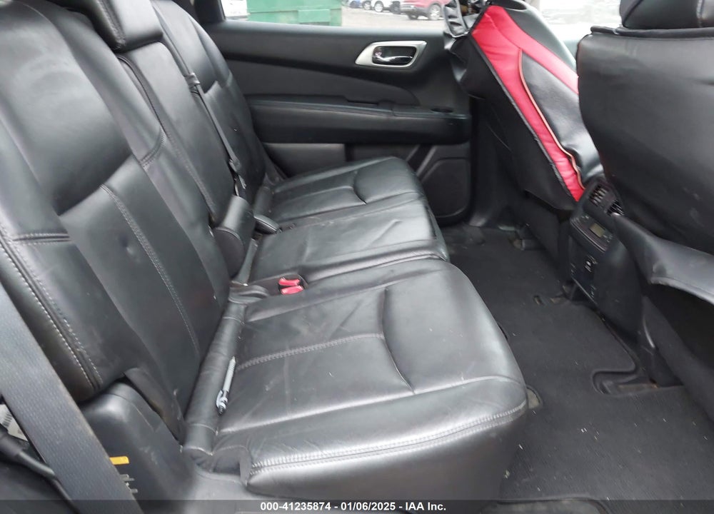 2013 NISSAN PATHFINDER SL VIN: 5N1AR2MM1DC615076
