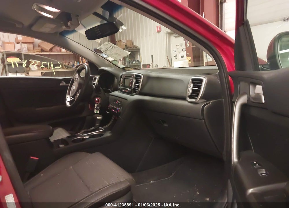 2017 KIA SPORTAGE LX VIN: KNDPMCAC9H7293395