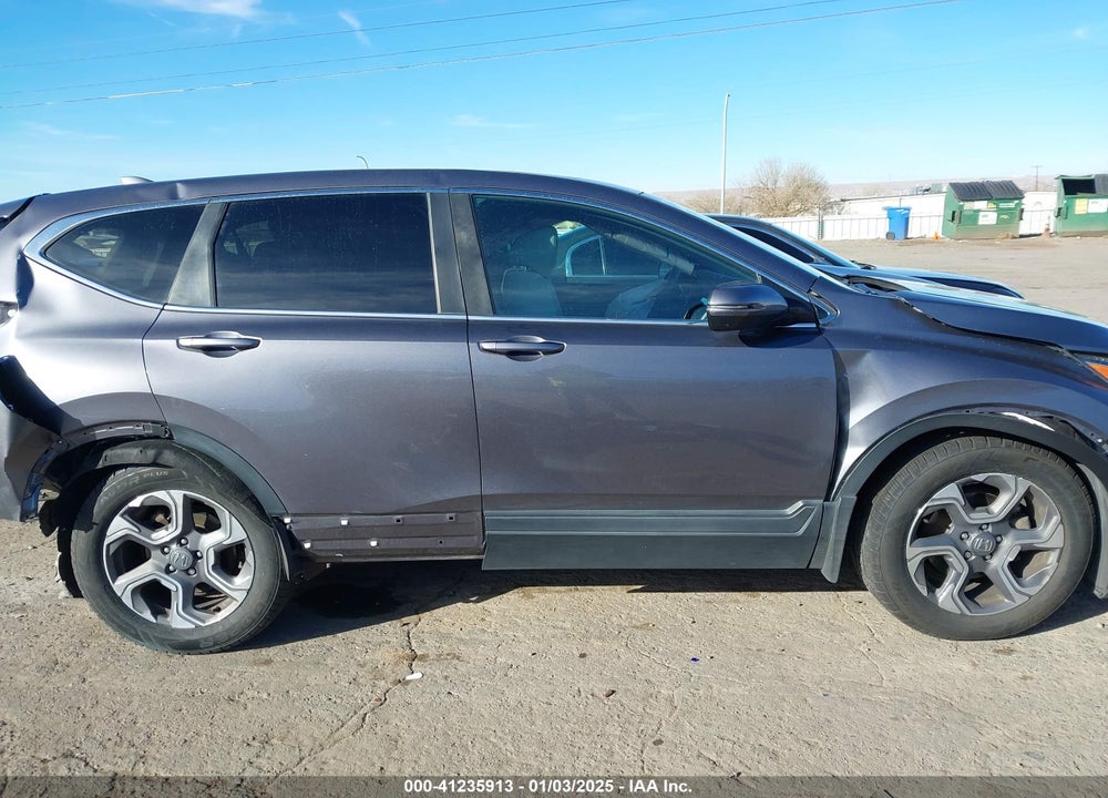 2017 HONDA CR-V VIN: 7FARW1H56HE010805