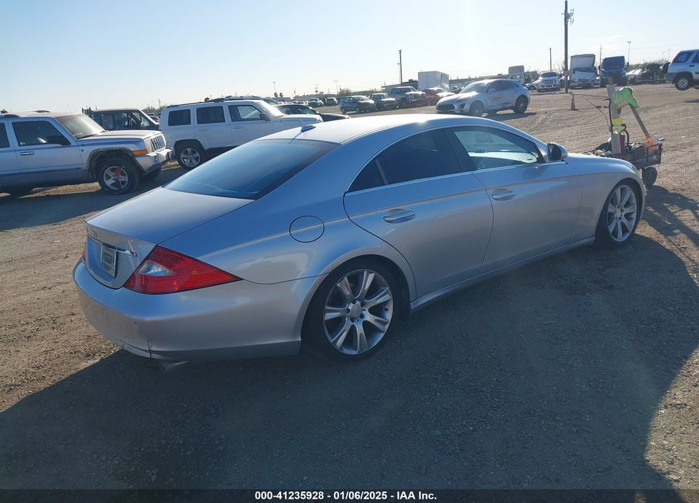 2008 MERCEDES-BENZ CLS 550 VIN: WDDDJ72X68A119670