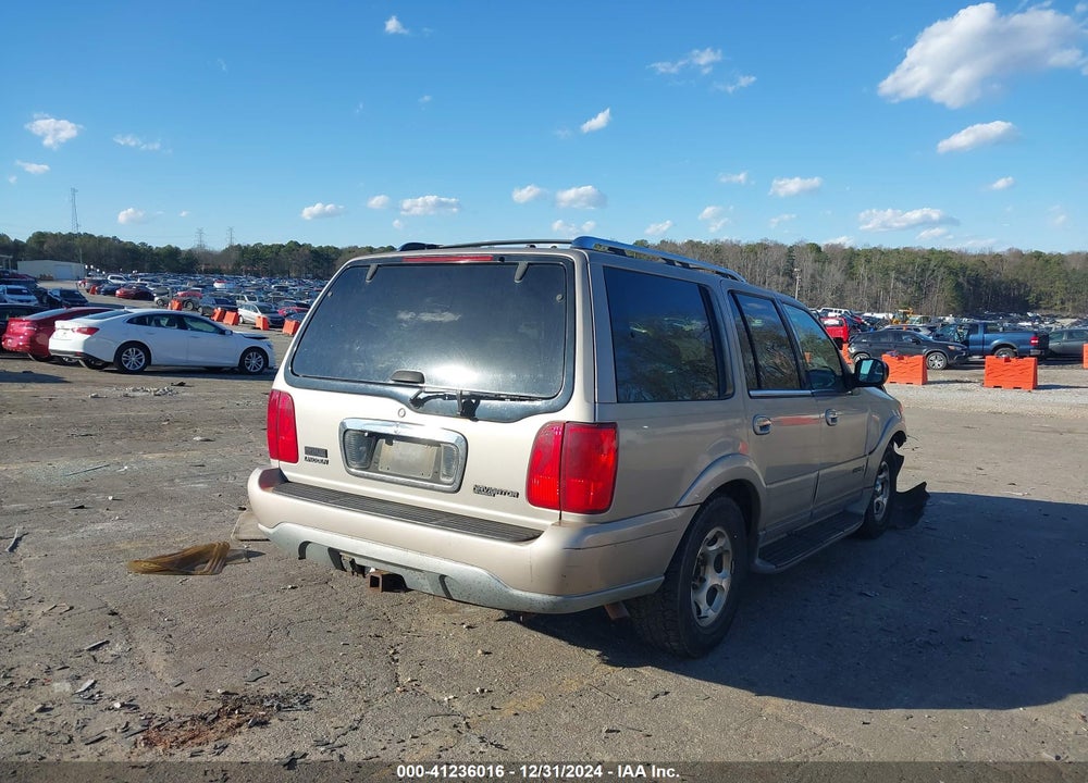 2000 LINCOLN NAVIGATOR VIN: 5LMEU27AXYLJ40001