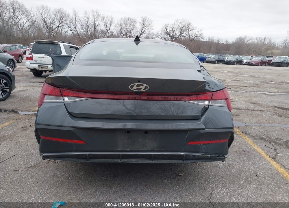 2024 HYUNDAI ELANTRA SEL VIN: KMHLM4DGXRU647930