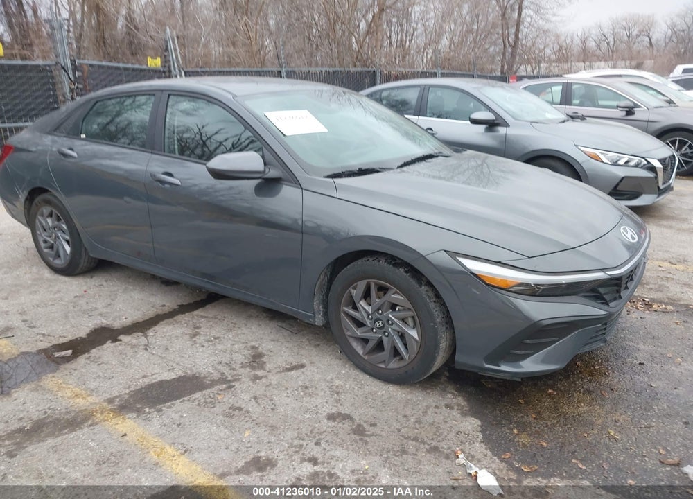 2024 HYUNDAI ELANTRA SEL VIN: KMHLM4DGXRU647930