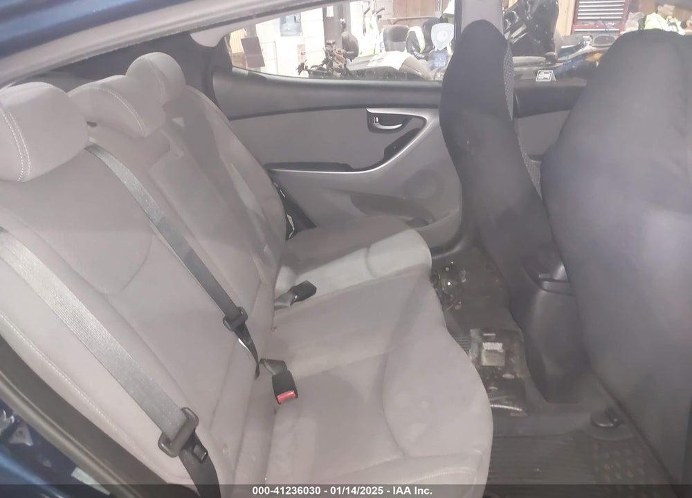 2015 HYUNDAI ELANTRA SE VIN: KMHDH4AE4FU297864