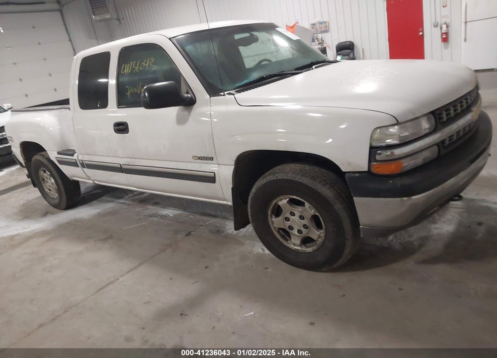 2002 CHEVROLET SILVERADO 1500 LS VIN: 1GCEK19T42Z272682
