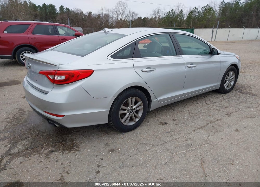 2016 HYUNDAI SONATA SE VIN: 5NPE24AF6GH363443