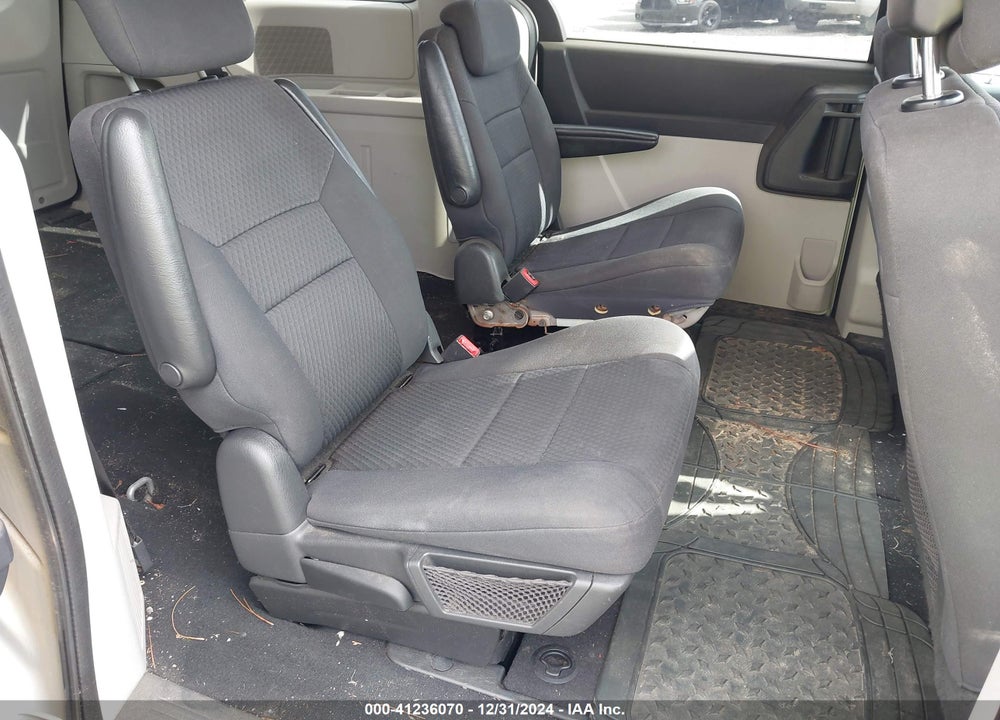 2010 DODGE GRAND CARAVAN SE VIN: 2D4RN4DE9AR303438
