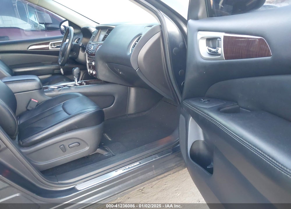 2014 NISSAN PATHFINDER PLATINUM VIN: 5N1AR2MN7EC716519