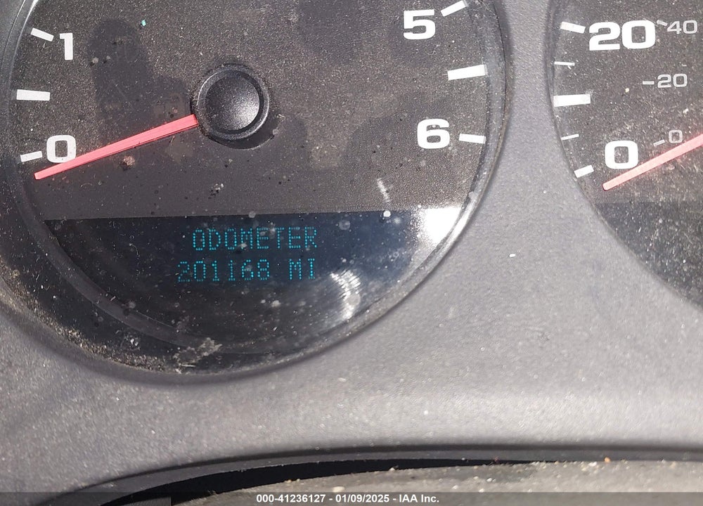2007 CHEVROLET SUBURBAN 1500 LT VIN: 3GNFC16067G139545