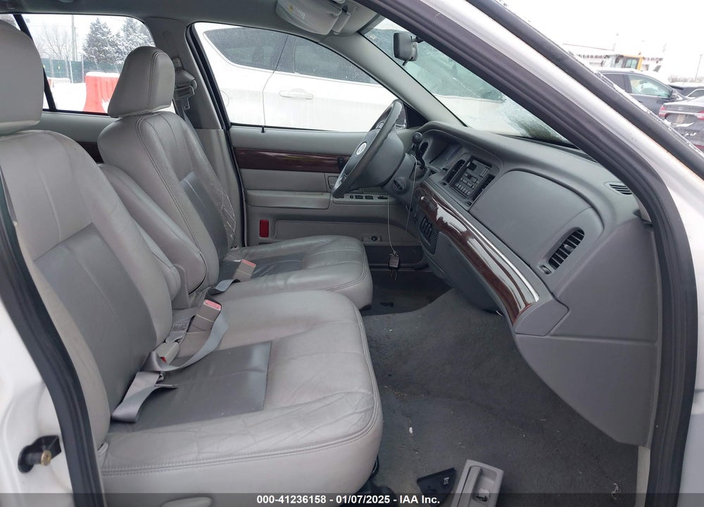 2003 MERCURY GRAND MARQUIS GS VIN: 2MEFM74W13X694949