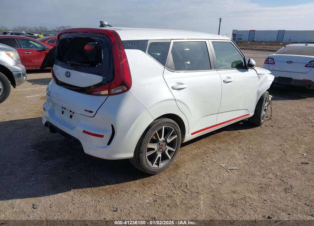 2020 KIA SOUL VIN: KNDJ63AU2L7008974