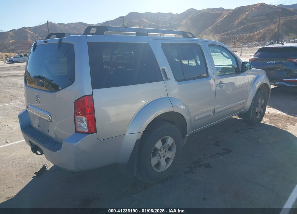 2005 NISSAN PATHFINDER XE VIN: 5N1AR18W25C778245
