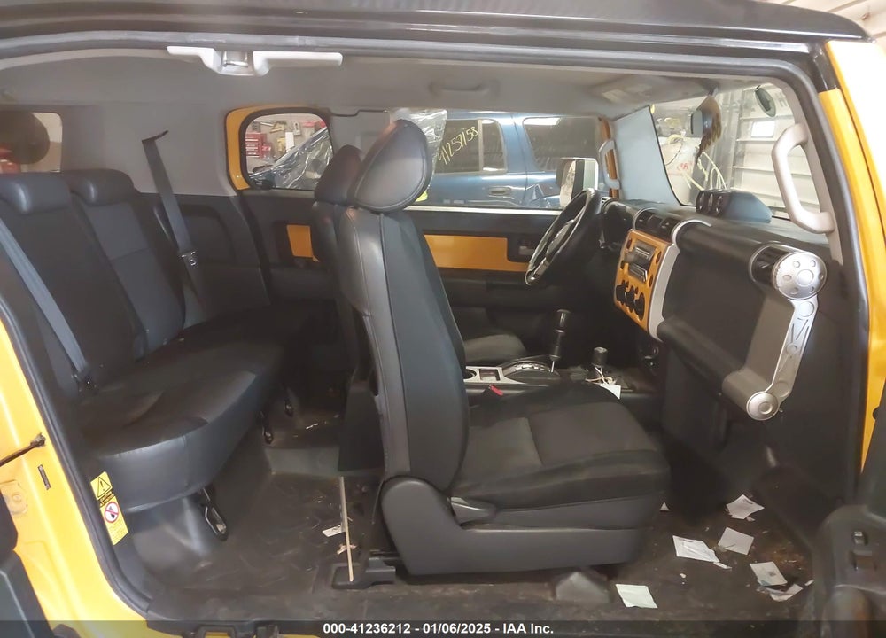 2007 TOYOTA FJ CRUISER VIN: JTEBU11F270018978