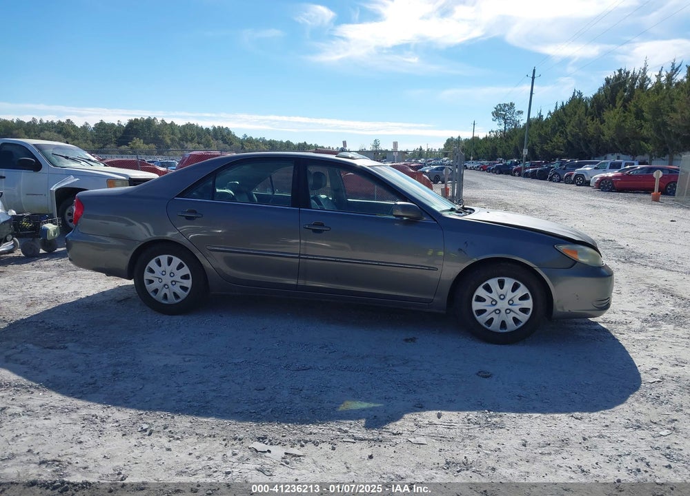 2002 TOYOTA CAMRY XLE VIN: 4T1BE30K42U624954