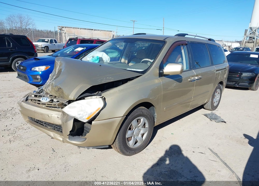 2010 KIA SEDONA LX VIN: KNDMG4C38A6350226