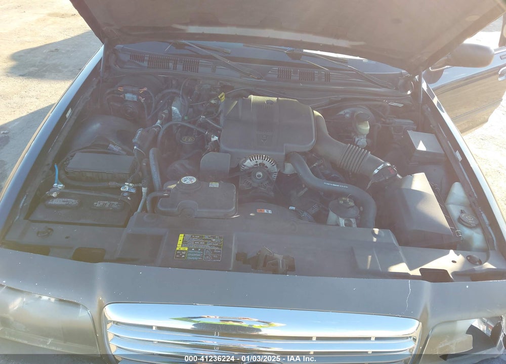 2004 FORD CROWN VICTORIA LX VIN: 2FAFP74W84X174084