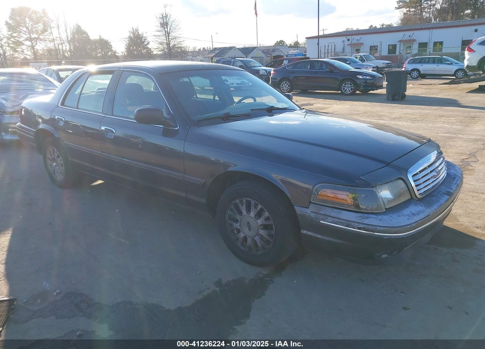 2004 FORD CROWN VICTORIA LX VIN: 2FAFP74W84X174084
